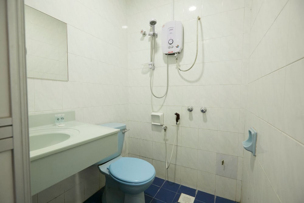 Fast Hotel Idaman Near To IIUM KL 70/75