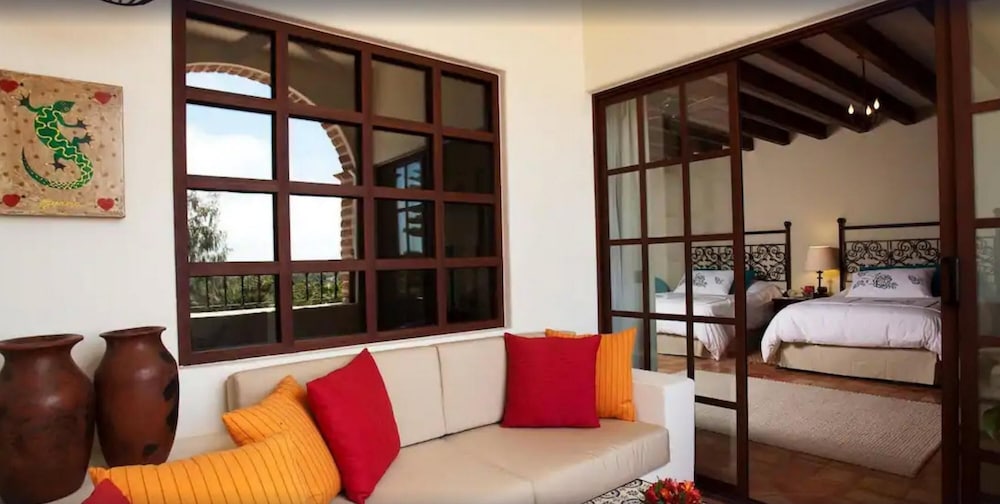Guaycura Boutique Hotel Spa 41/72