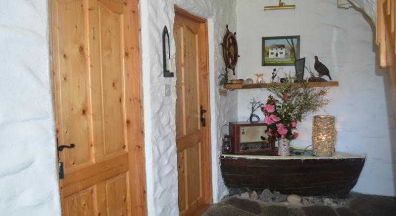 Lobby at Lissyclearig Thatch Cottage, KENMARE