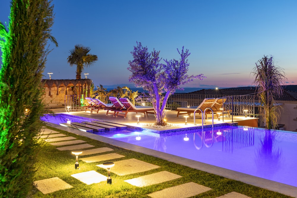 LaVie Otel Cesme 15/18