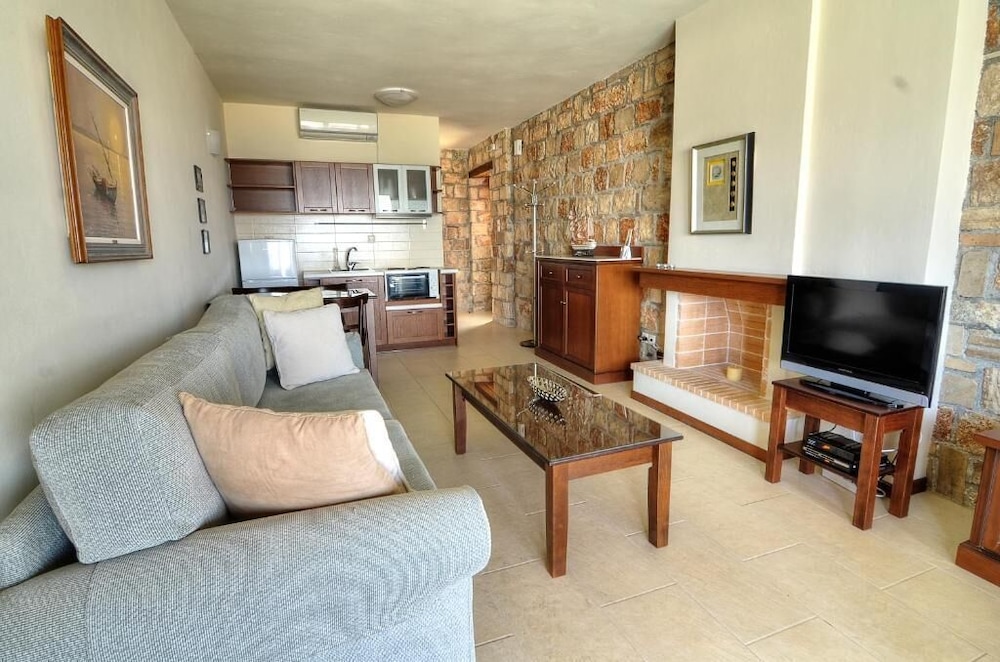 Enalio Suites 29/42