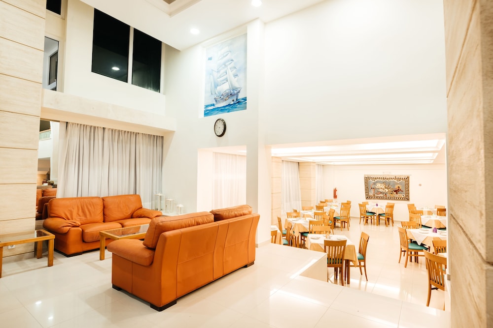 Hotel Riviera 15/35