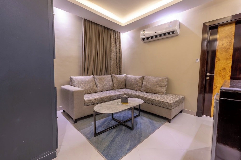 Almuhaidb Residence Altakhsosi 34/50