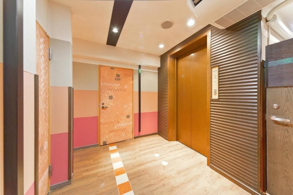 International Hotel Kabukicho 11/18
