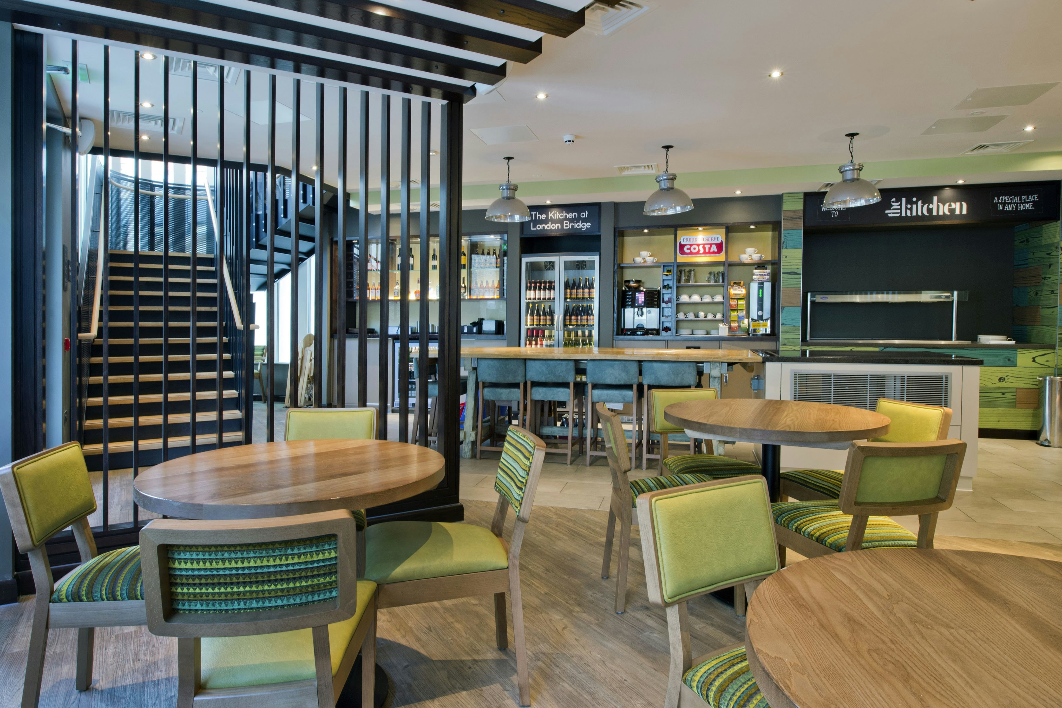Premier Inn London Southwark (Borough High St) 27/35