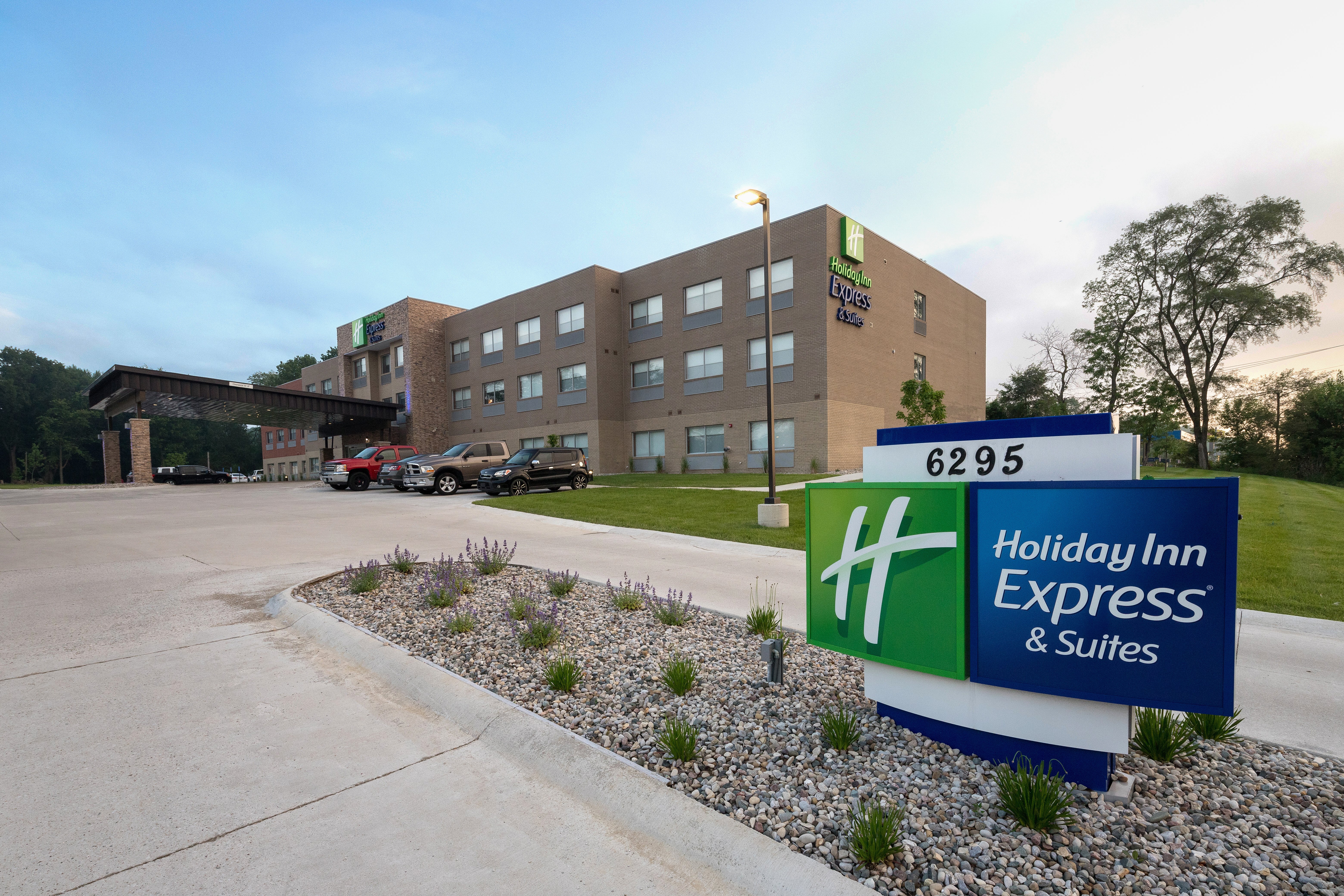 Holiday Inn Express And Suites Portage 52/57