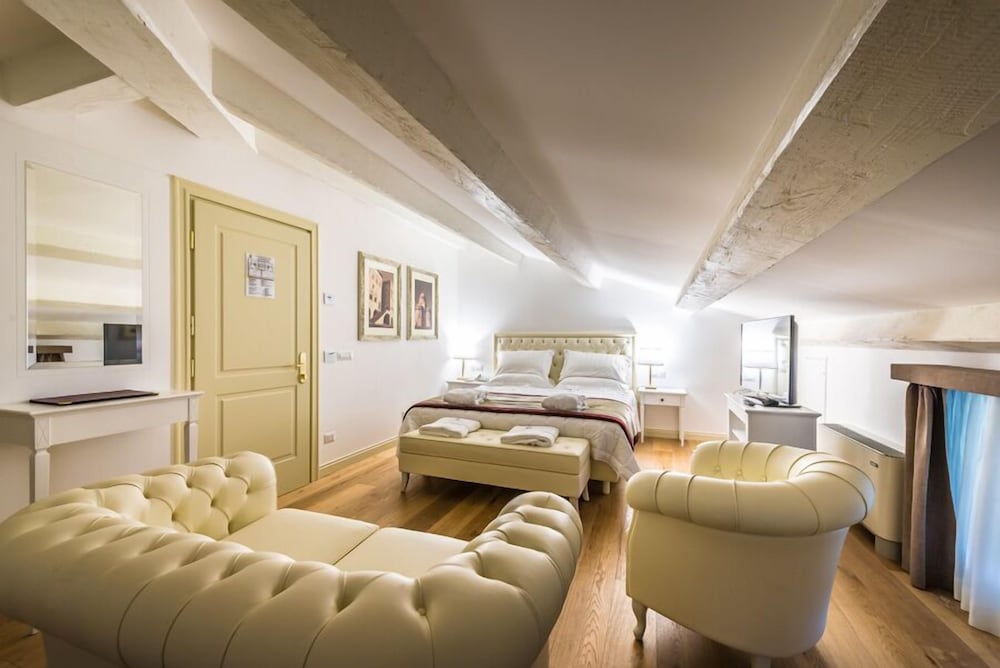 Relais Paradiso Perugia 57/72