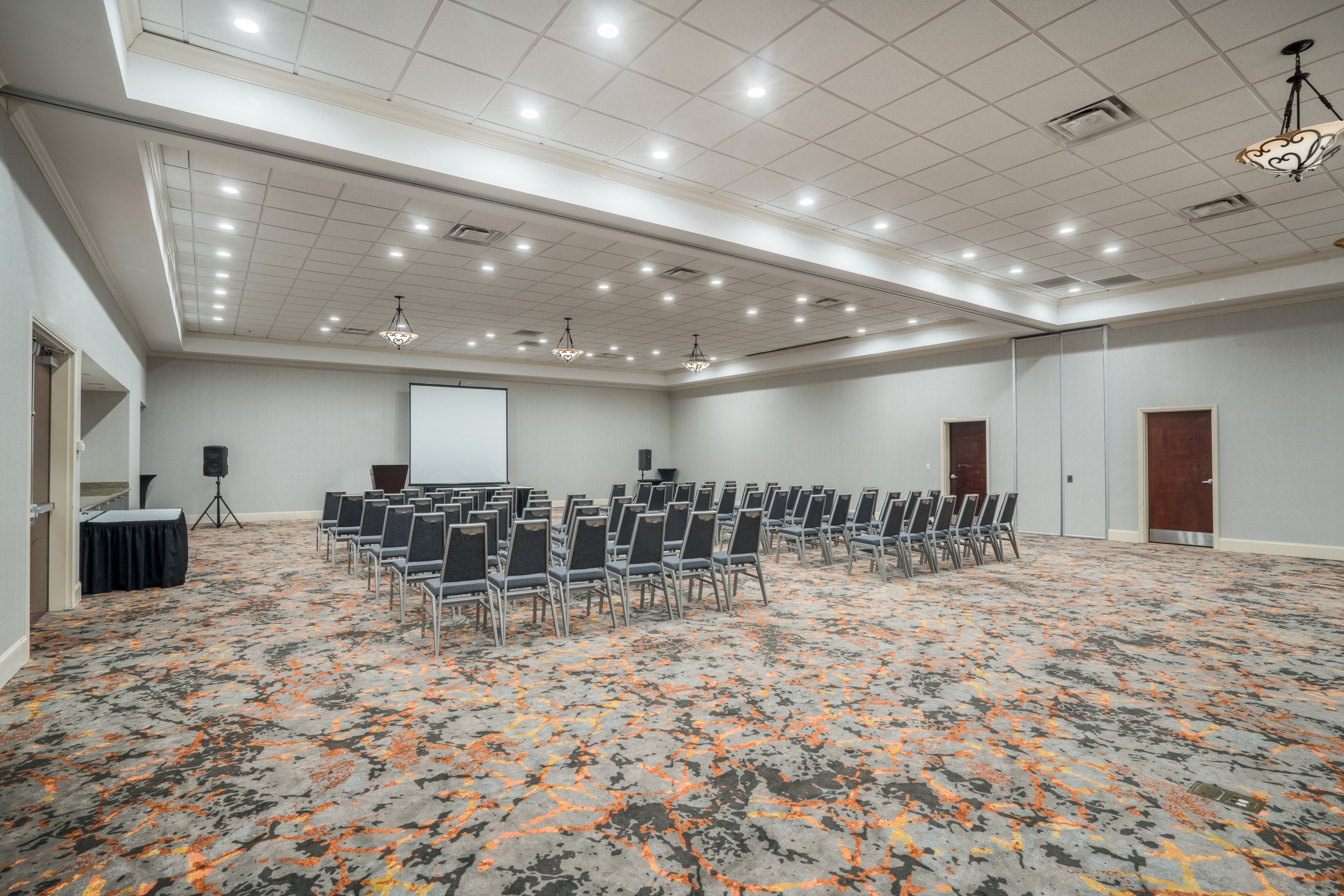 HOLIDAY INN ATLANTA ROSWELL 29/36