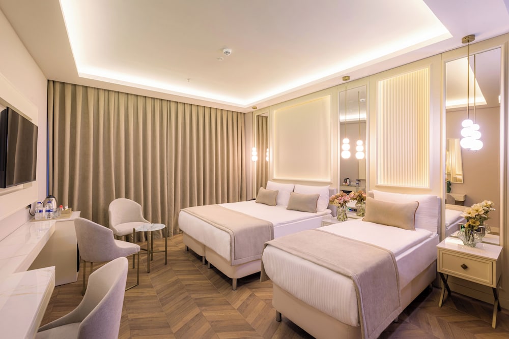 Great Fortune Concept Hotel 17/30