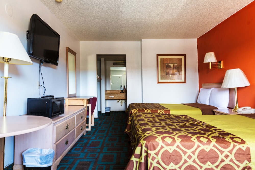 Days Inn by Wyndham Albuquerque Northeast 16/45