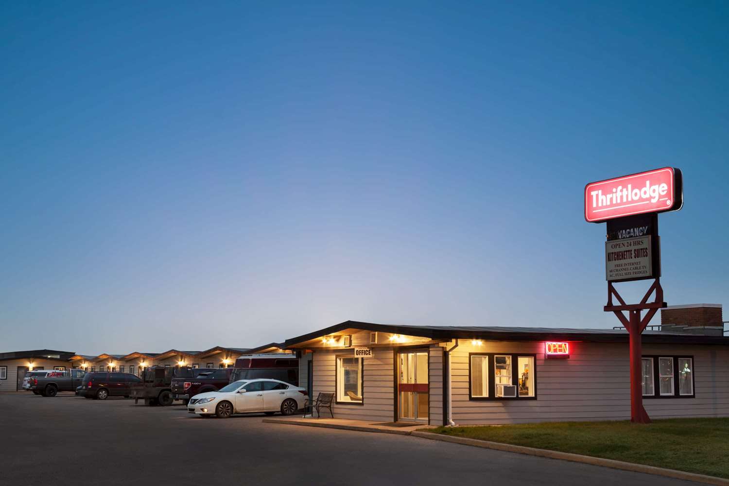 Howard Johnson by Wyndham Grande Prairie 2/32