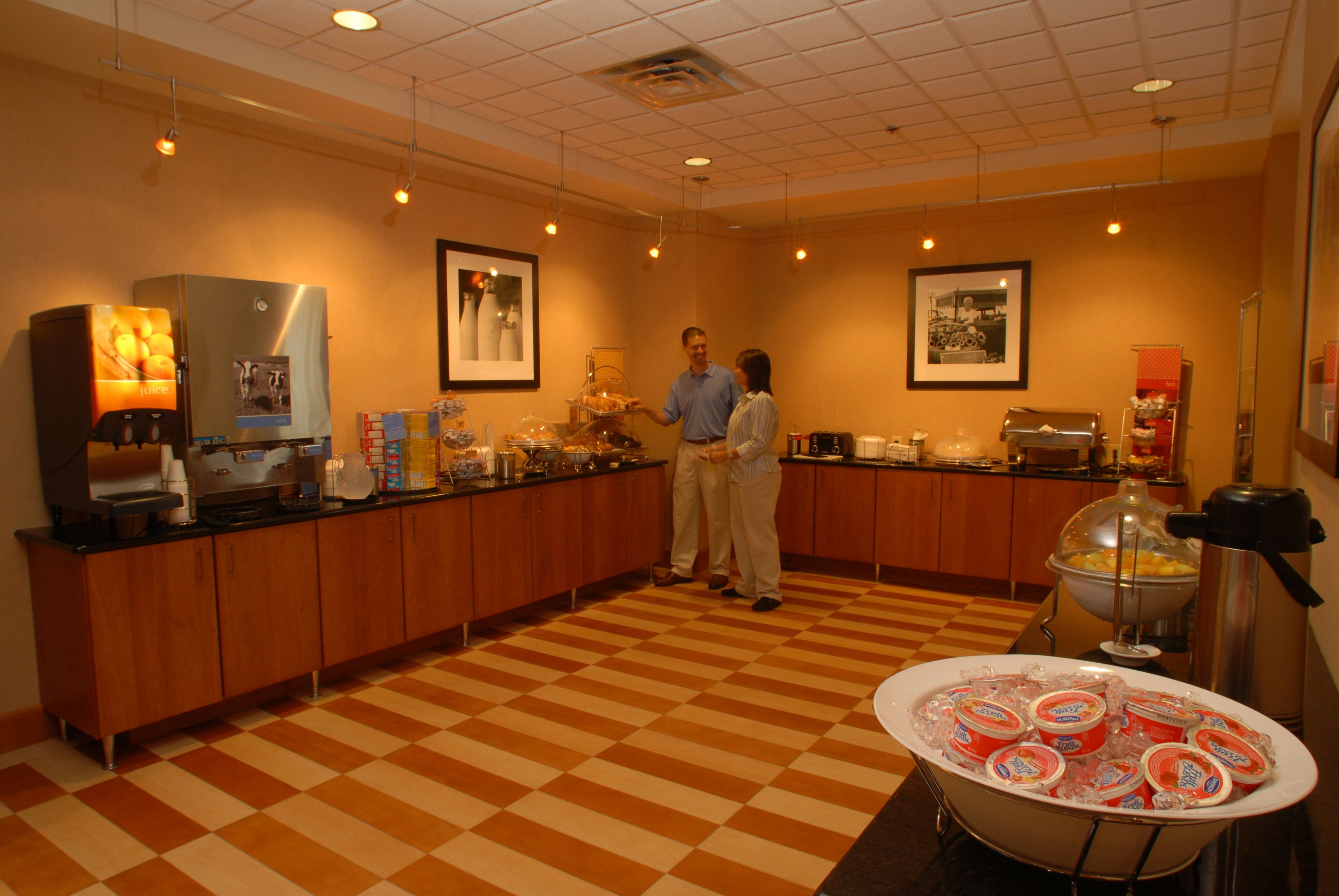 Hampton Inn Gloucester 47/61