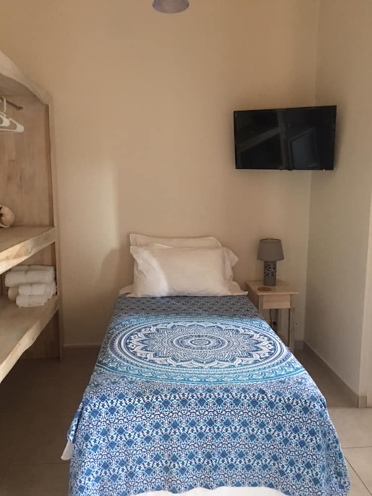 Ten North Tamarindo Beach Hotel 20/70