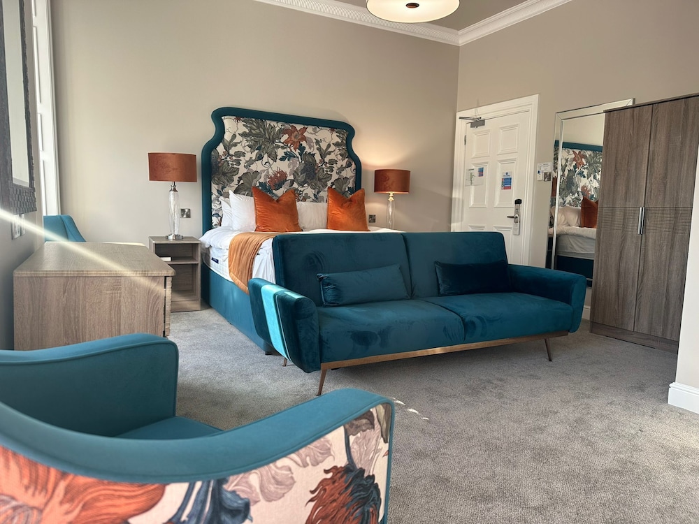 The Tontine Hotel 37/64