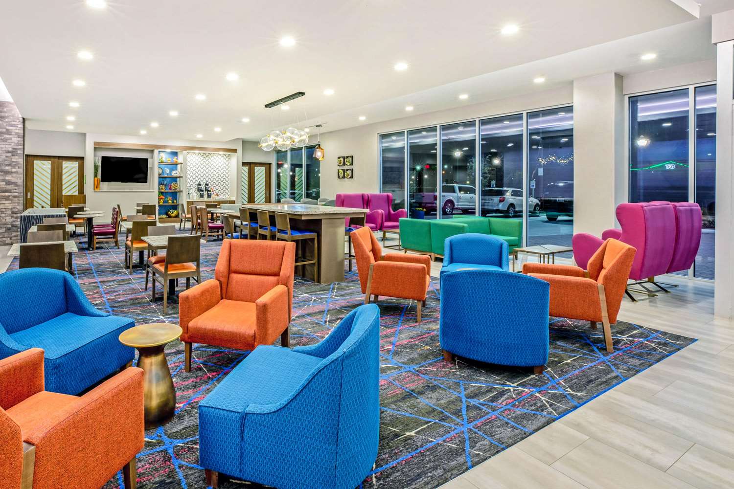 La Quinta Inn And Suites By Wyndham Waco Downtown Baylor 26/42