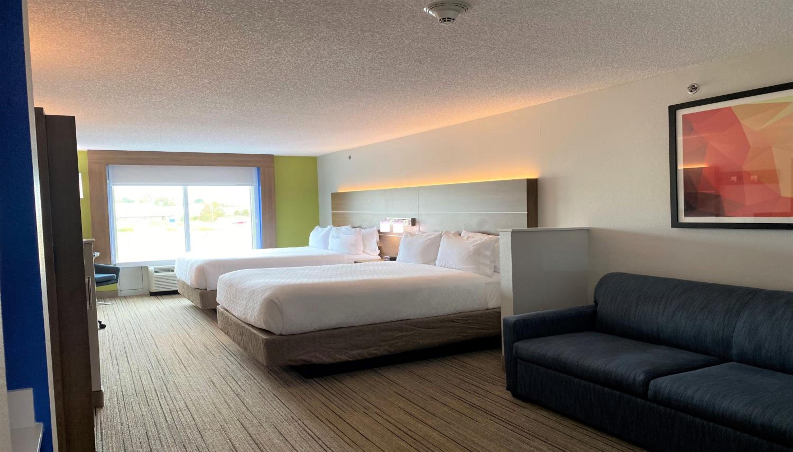 جناح بسرير كوين مع أريكة، Holiday Inn Express Suites Somerset Central 9/10