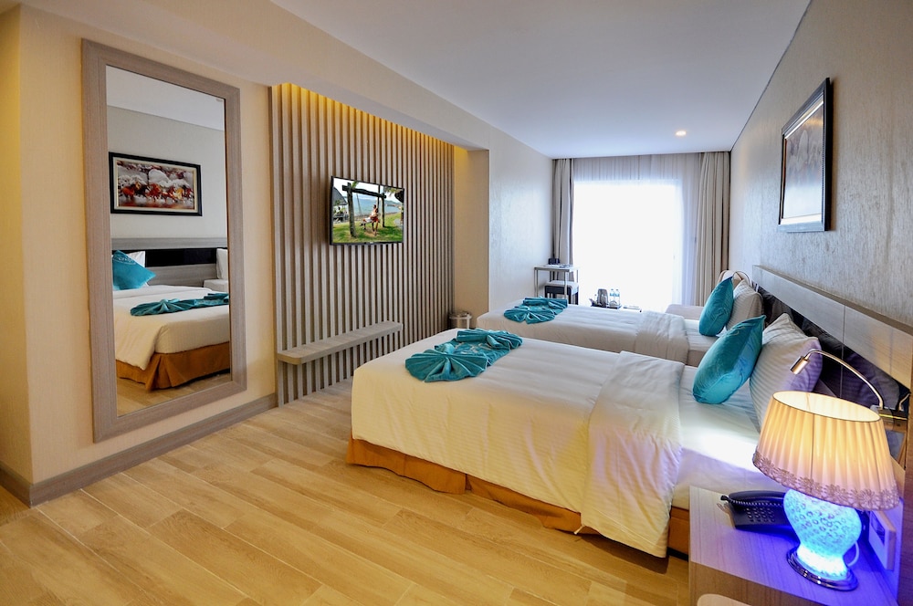 The Mcr Luxury Nha Trang 14/44
