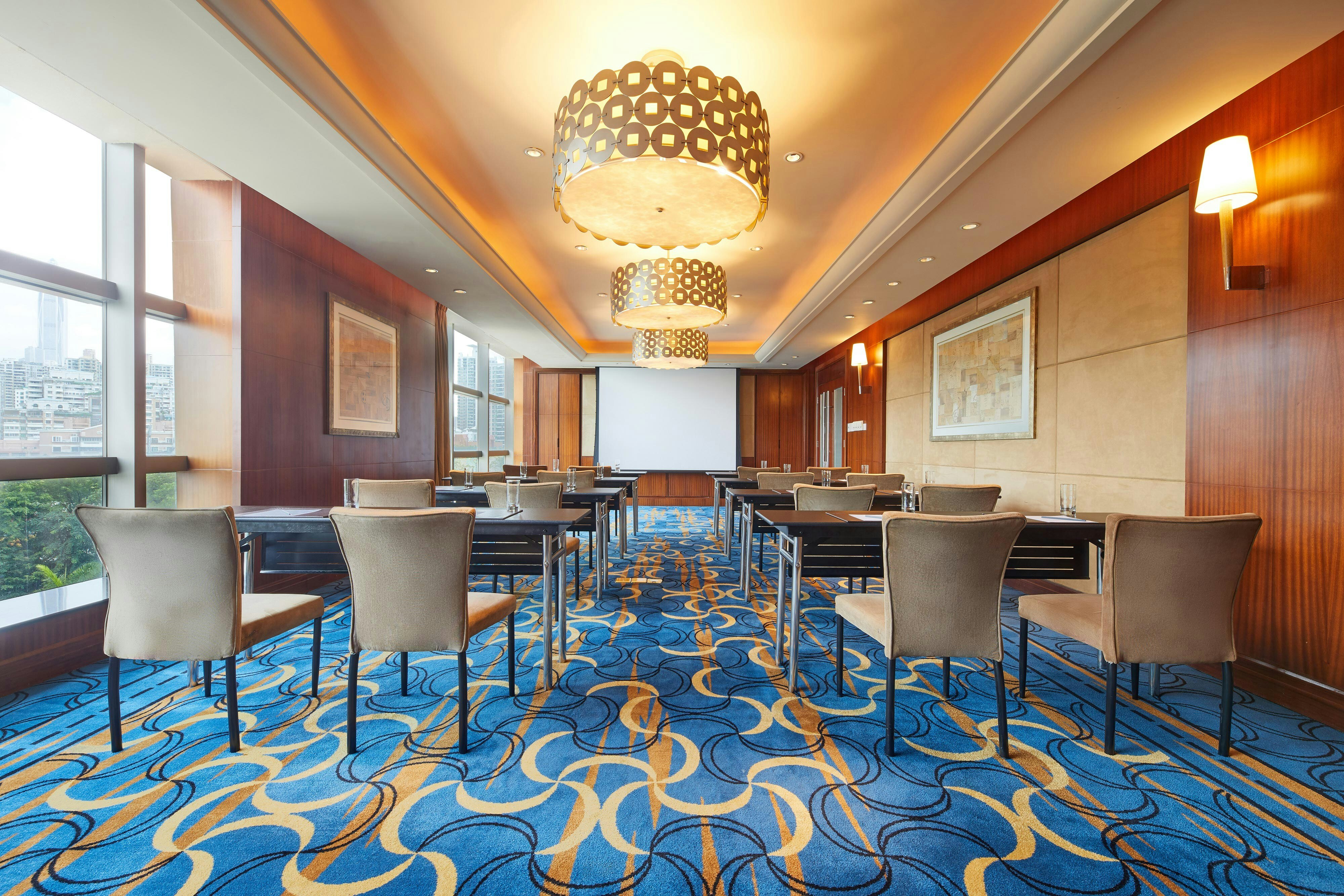 Four Points By Sheraton 6/20
