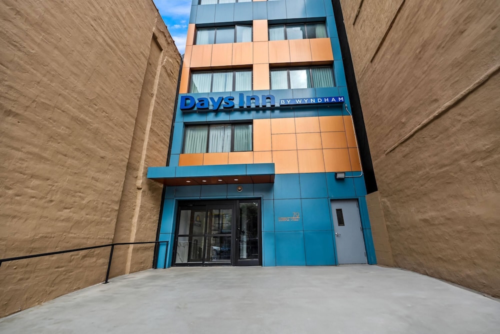Days Inn by Wyndham New York Chinatown 45/59