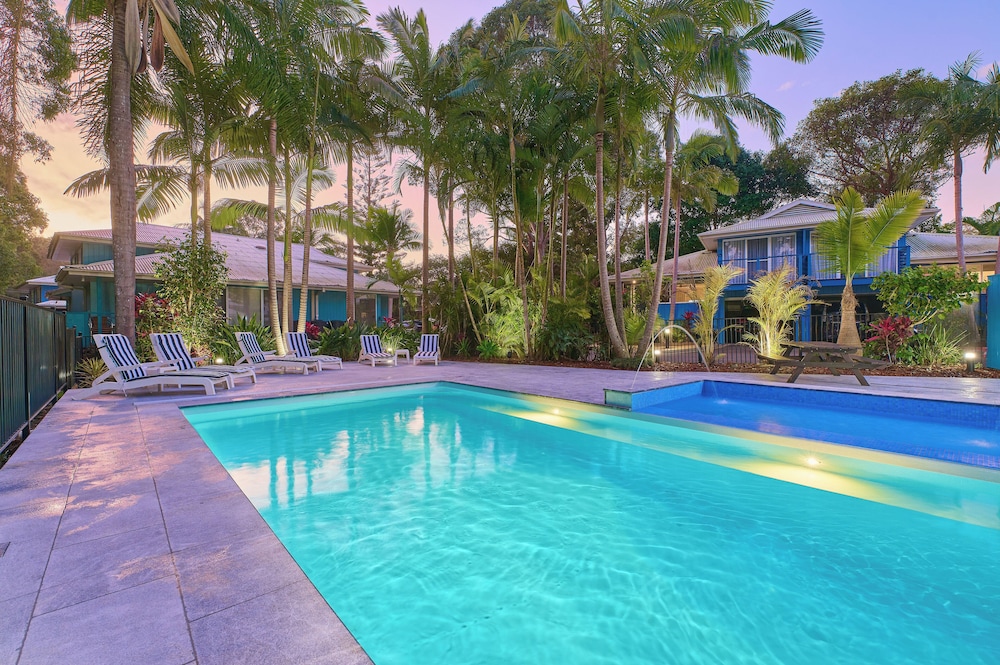 Flynns On Surf Holiday Apartments 28/32