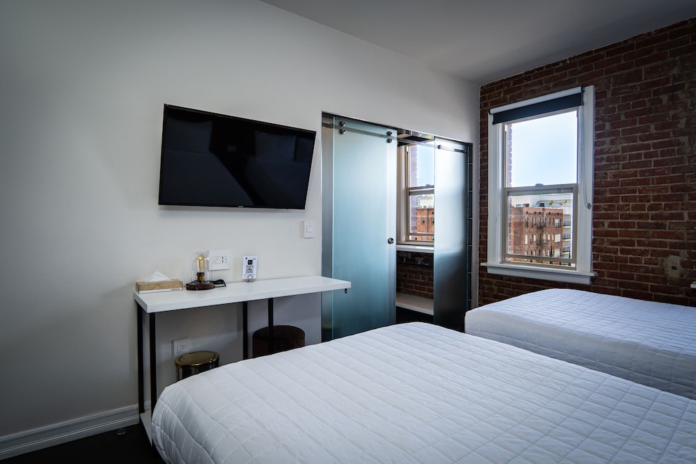 H By H Hospitality 17/69