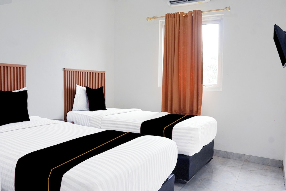 Hotel O near Transmart Padang (formerly Sulaiman Residence) 35/62