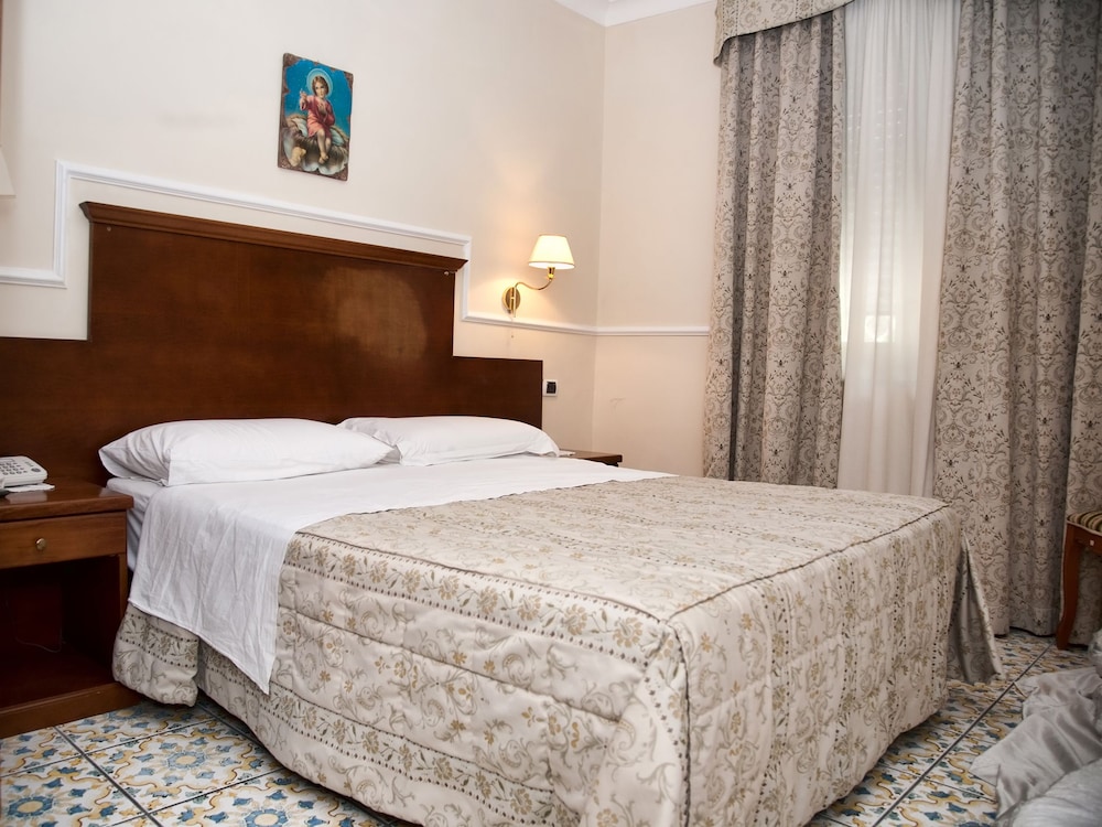 Hotel Villa Cimmino 7/57