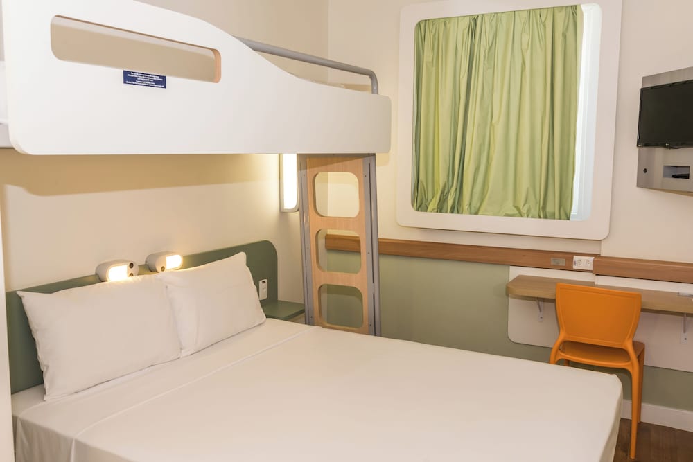 ibis budget RJ Praia de Botafogo 15/45
