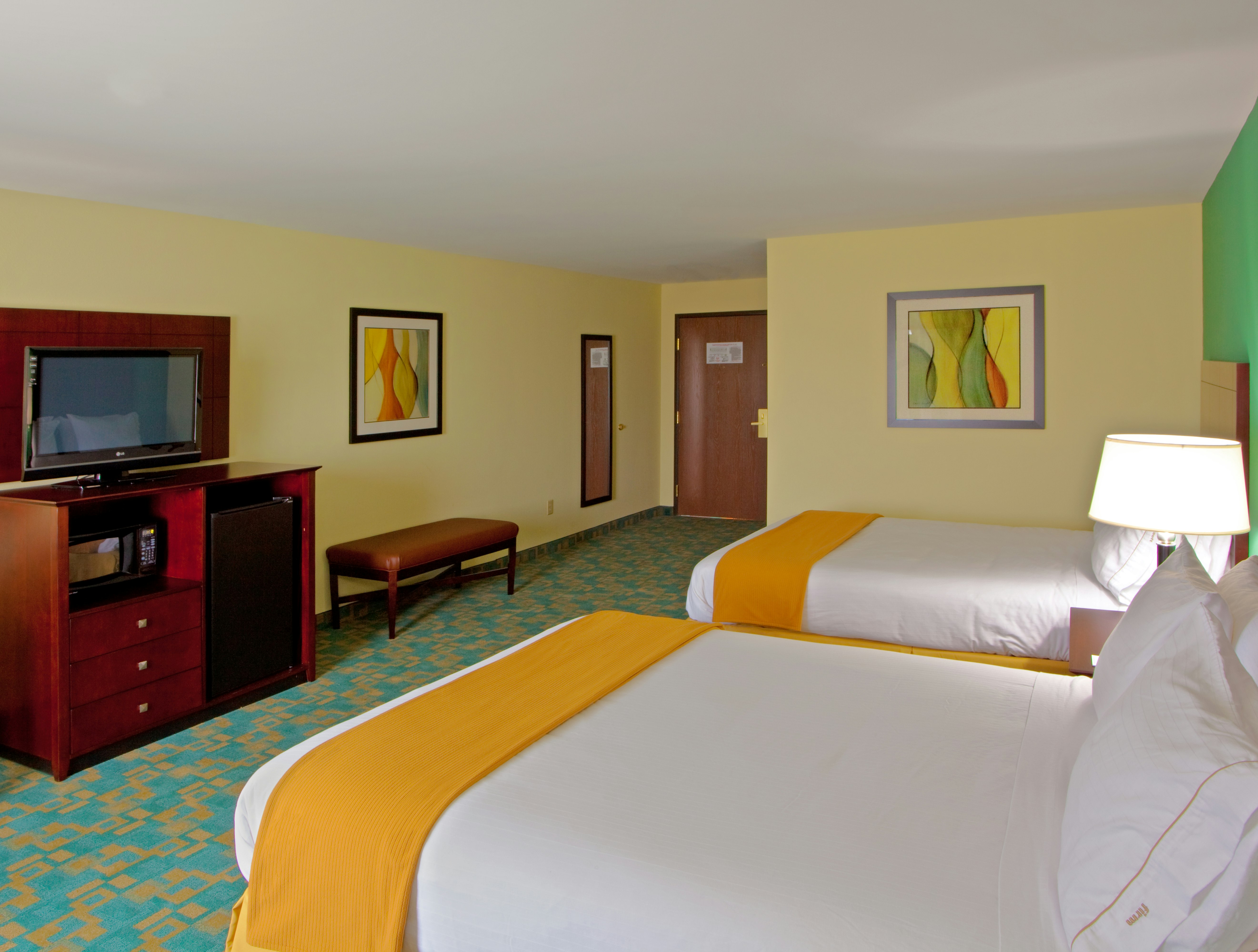 Holiday Inn Express Suites Thornburg S Fredericksburg 17/58