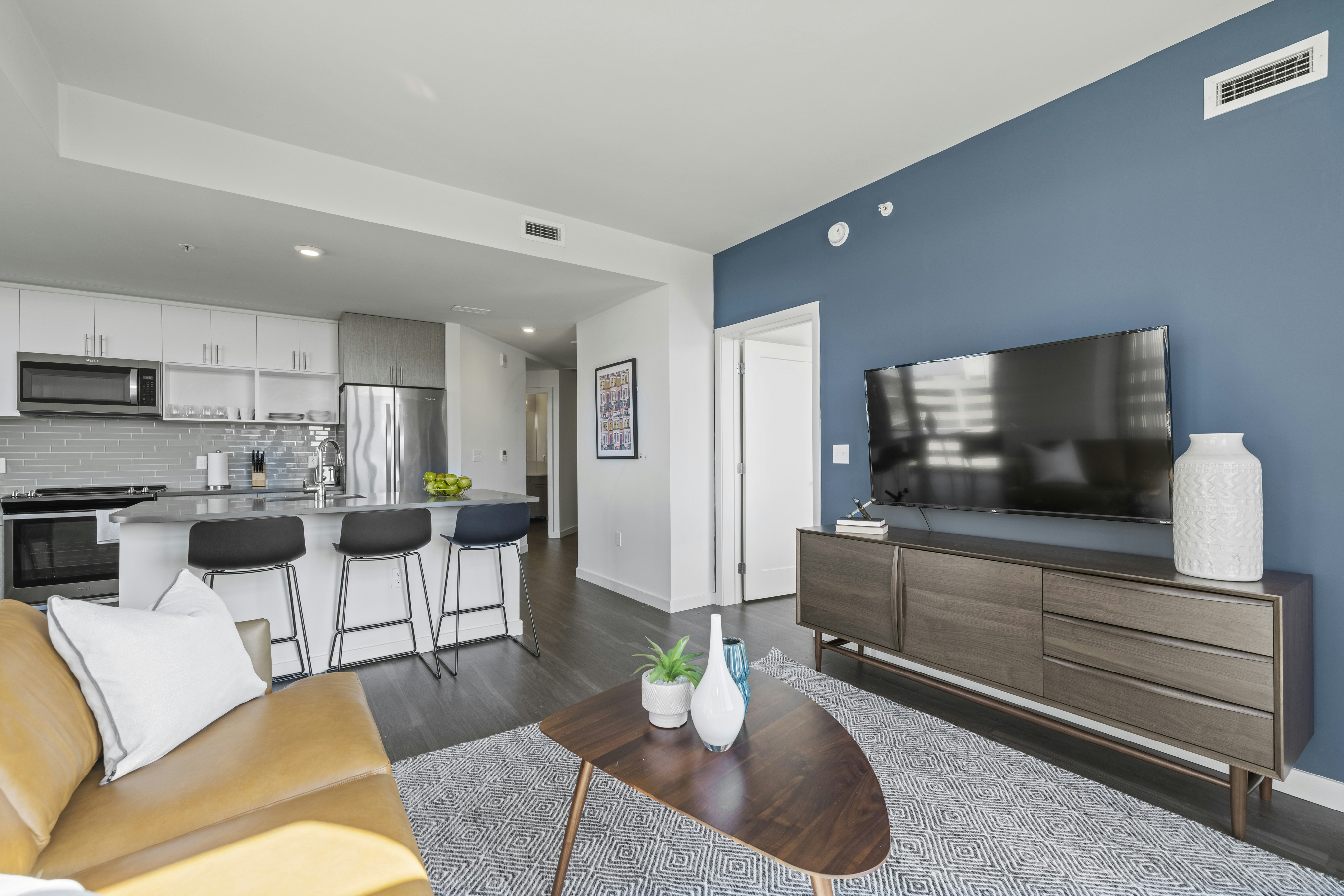 Placemakr Marymount Ballston 22/31