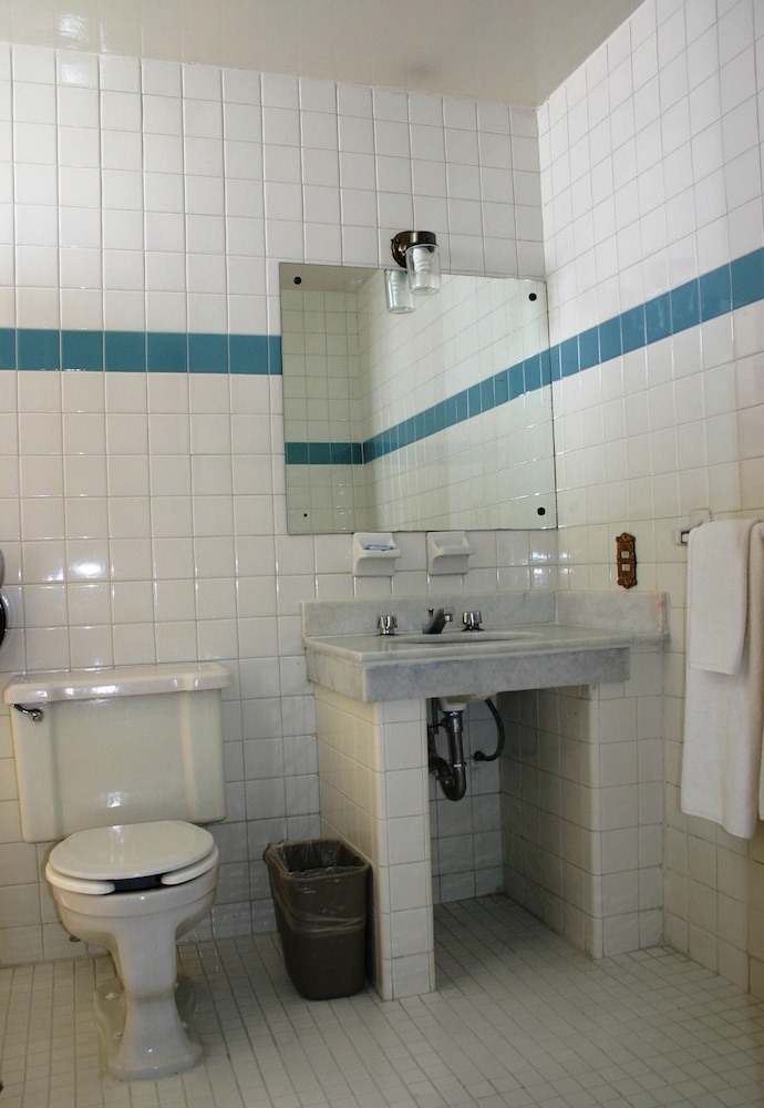 Hotel Calvete 61/65