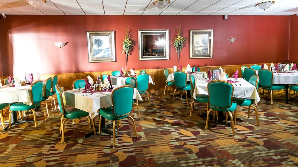 Wrangler Inn Mobridge 25/38