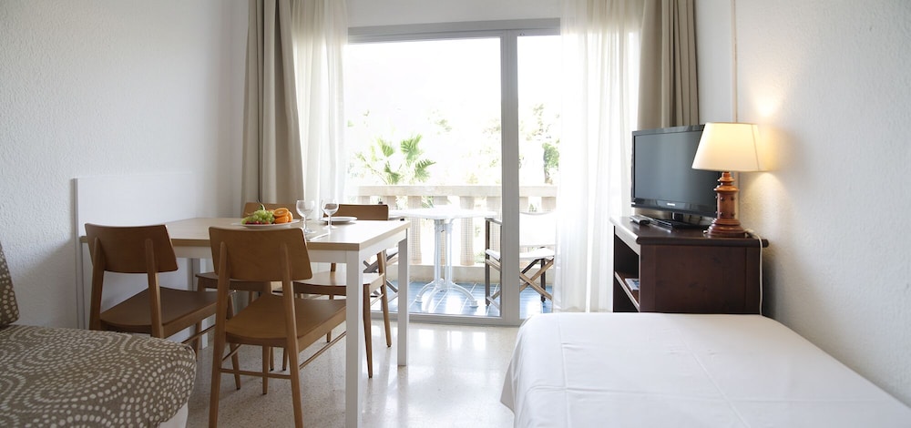 Hotel Apartamentos Cala Santanyi 59/70