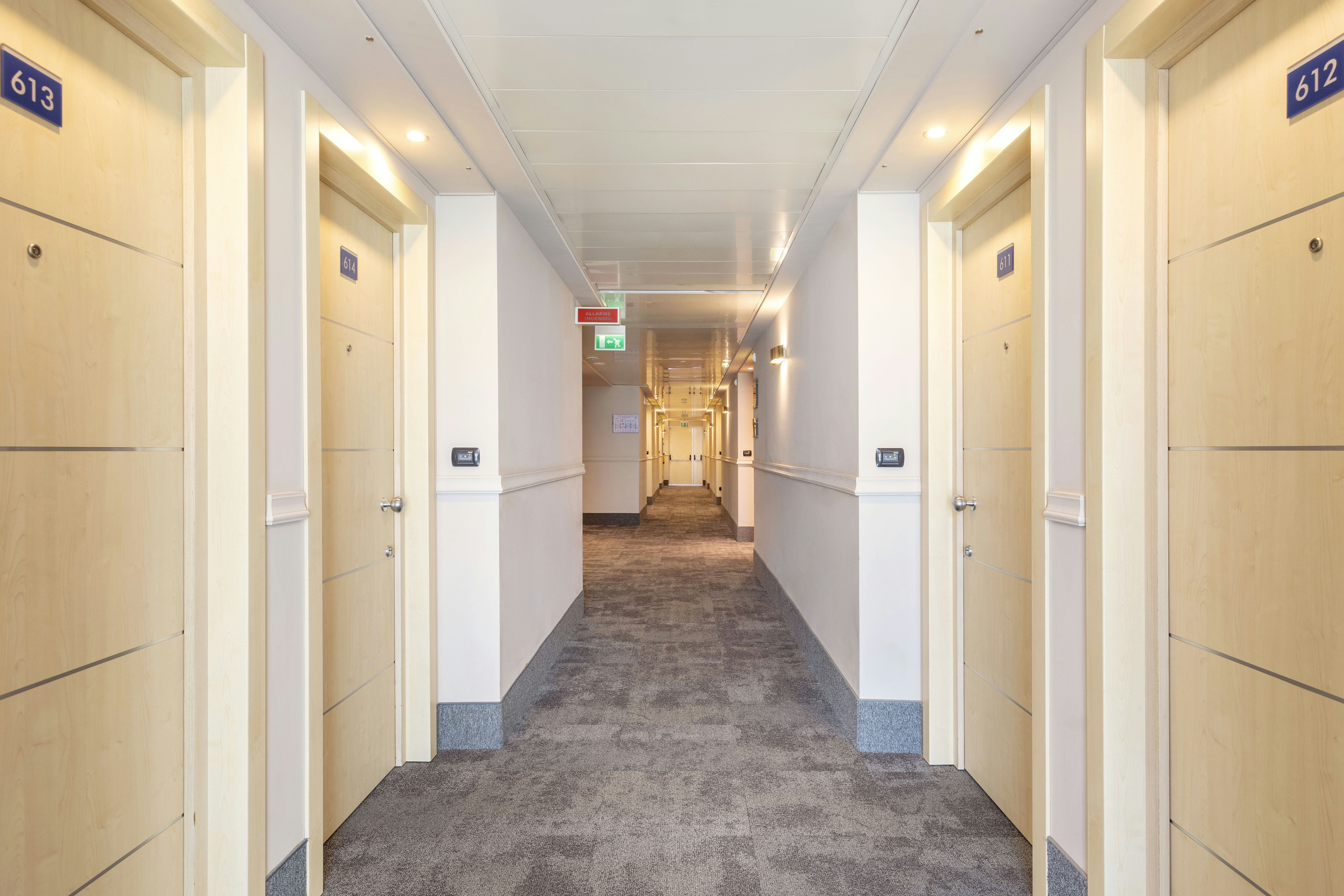 B&B Hotel Cherasco Langhe 1/15