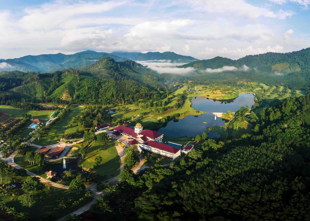 Katathong Golf Resort & Spa 44/50