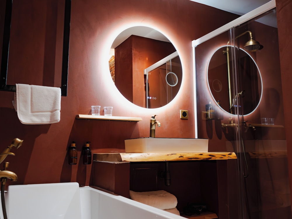 Hotel Chateau Heloise 50/50