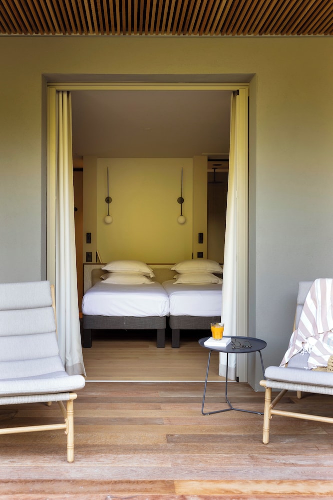 شقة بريستيج بسرير كوين وسريرين منفصلين بإطلالة على البحر، Villa Santa Giulia Palace 4/10