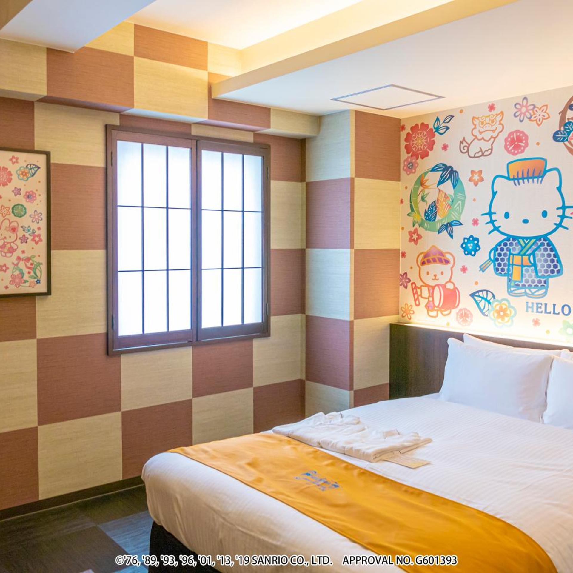 Hello Kitty, Double Bed