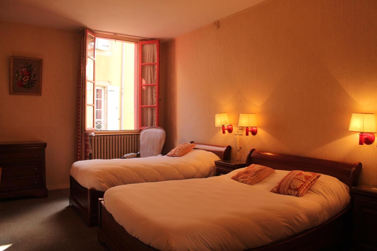 Hotel Le Commerce 4/20