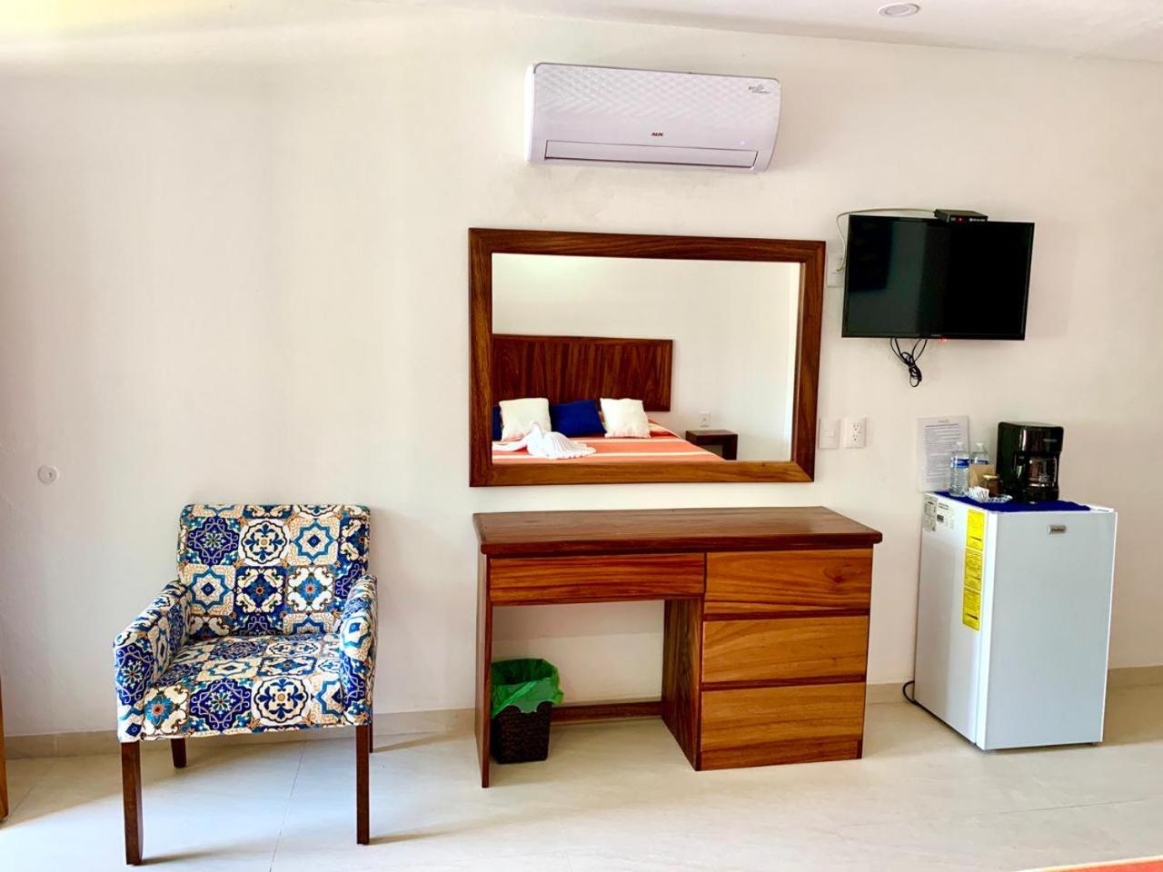 Solez Zihuatanejo 31/50