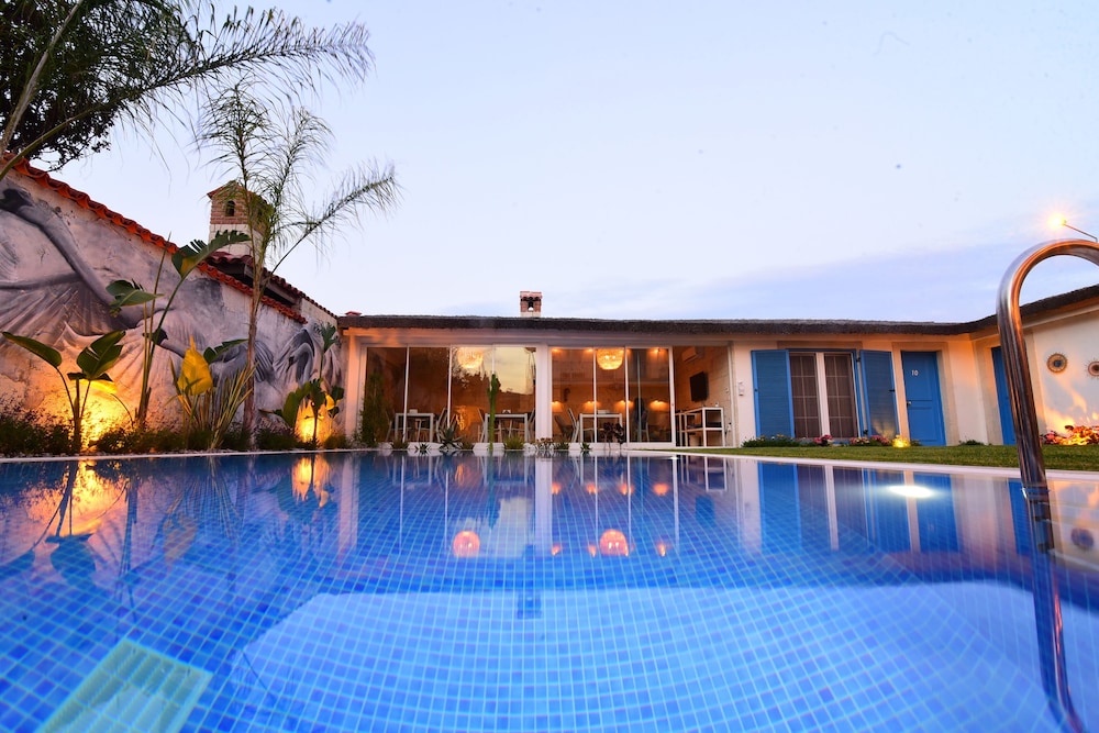 Rhodium Hotel Alacati 6/48