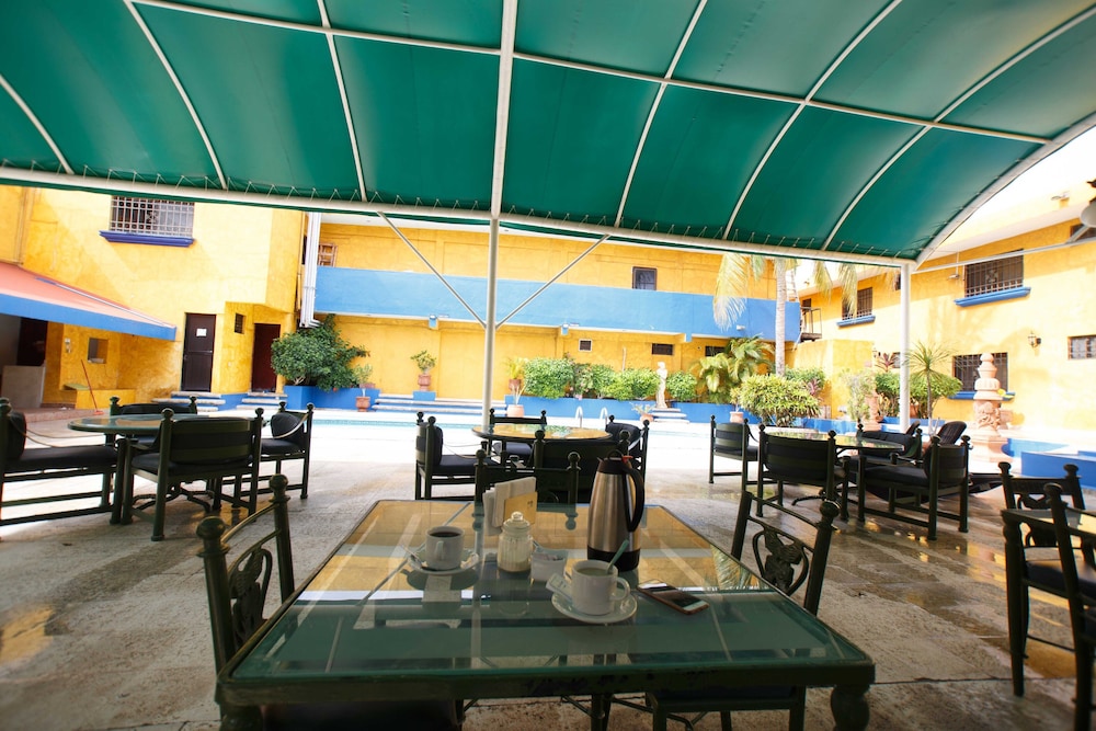 La Casona Real 37/50
