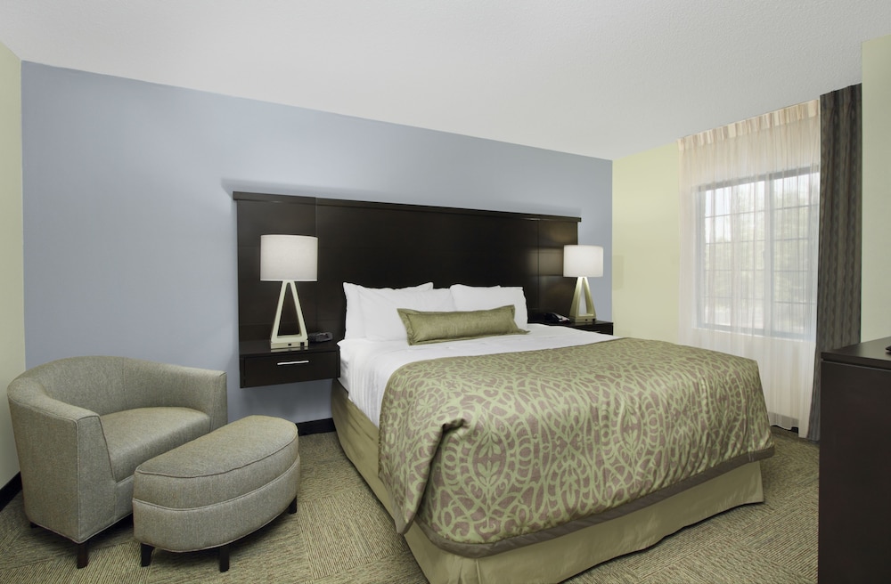 Staybridge Suites Tysons McLean, an IHG Hotel 11/44