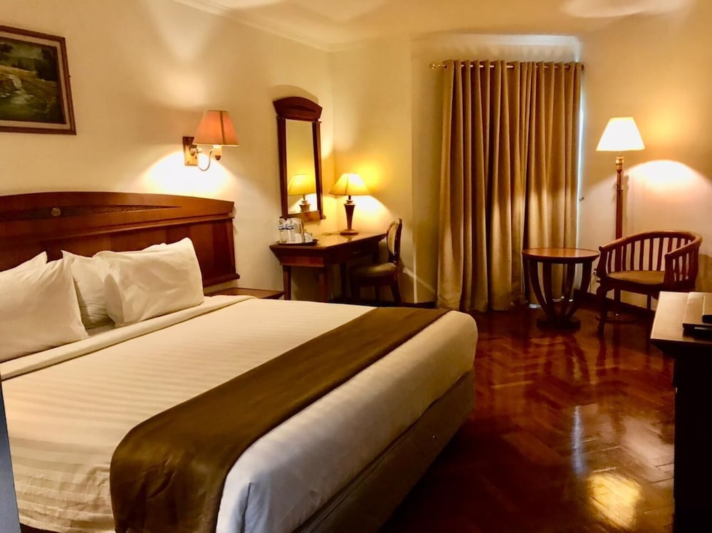 Kaisar Hotel 14/56