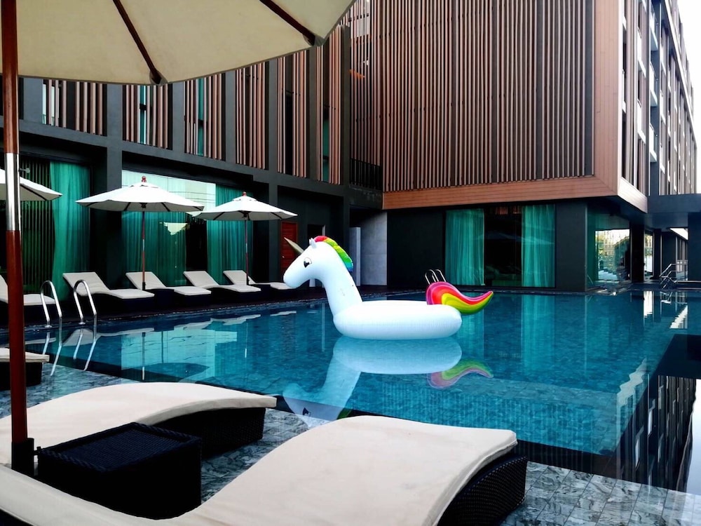 Mandarin Eastville Pattaya 52/72