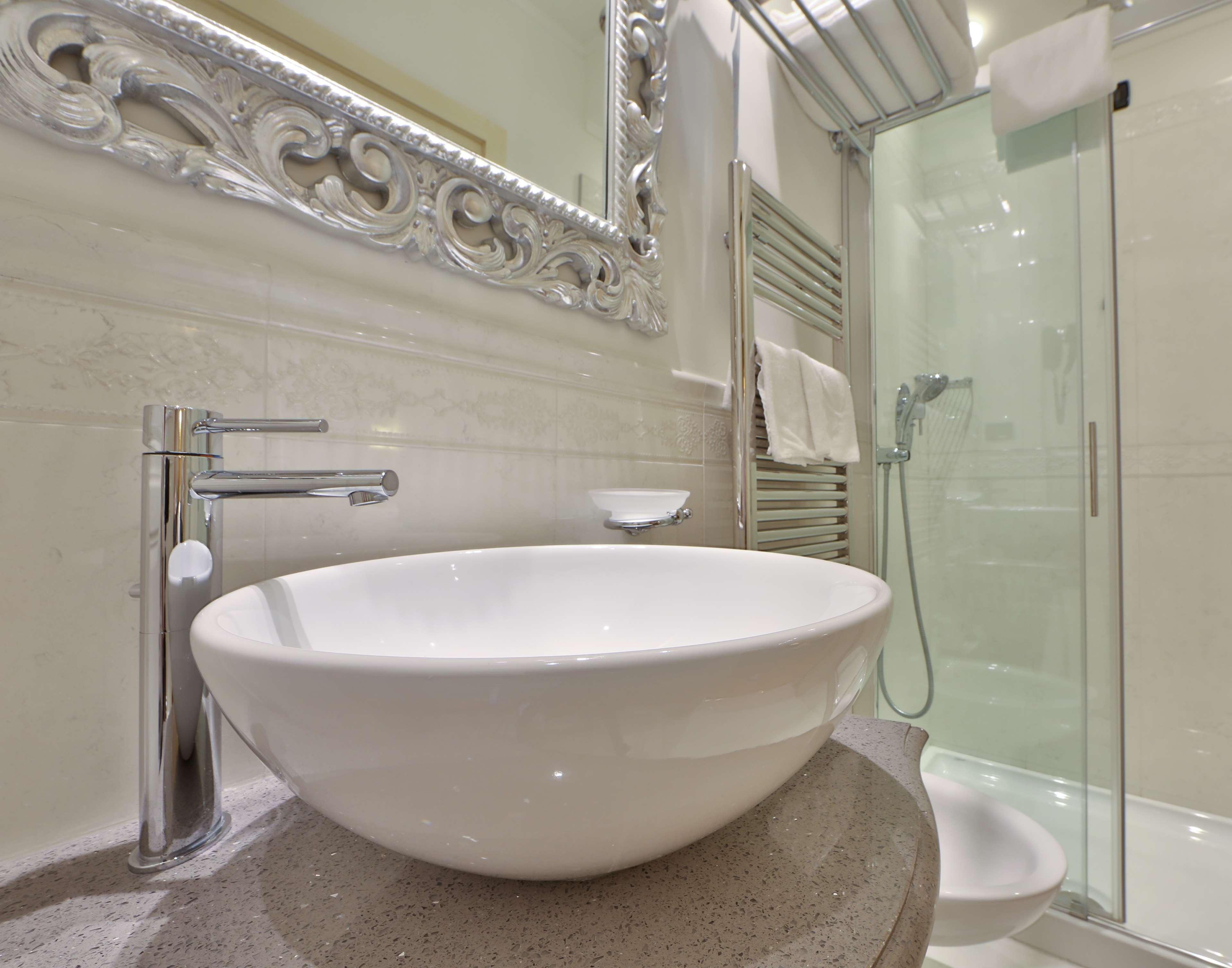غرفة قياسية بسرير مزدوج، Hotel Olimpia Venice, BW Signature Collection 4/4
