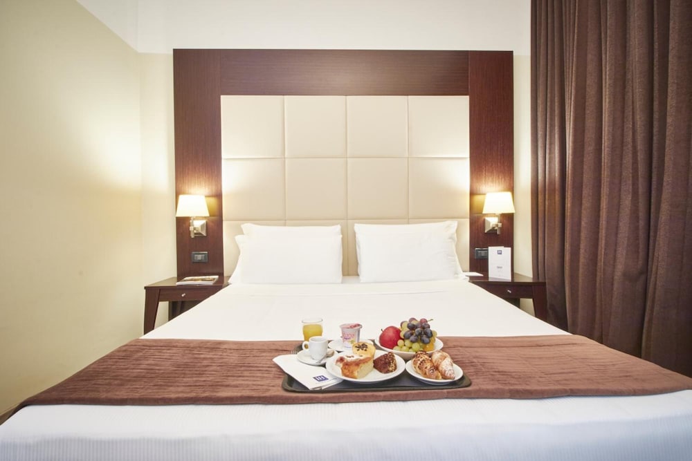 iH Hotels Milano Watt 13 30/76