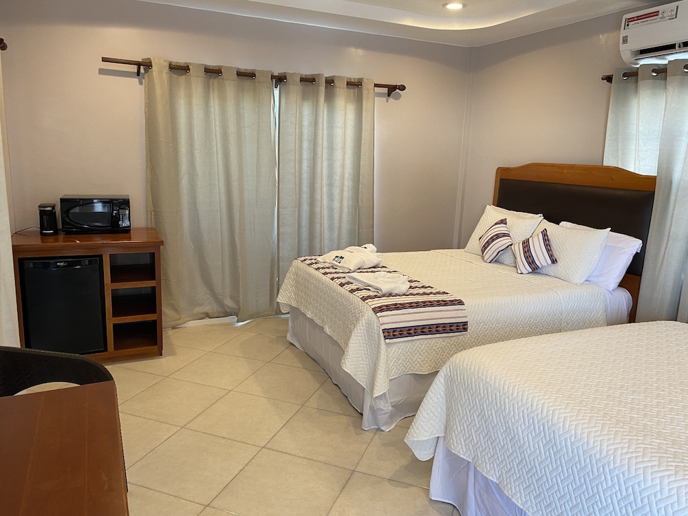 La Isla Resort 24/68