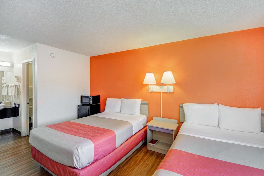 Motel6 Wichita, Kansas 32/57