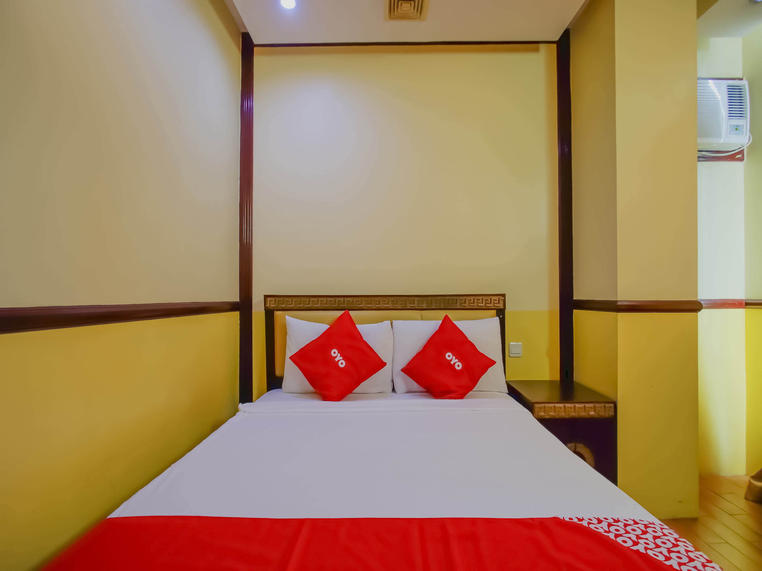 OYO 838 Manila Crown Palace Hotel 18/55